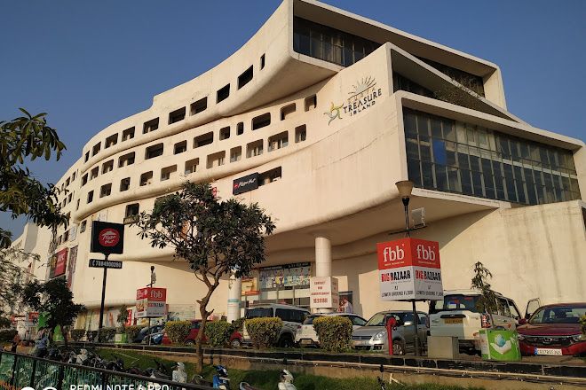 Treasure Island Mall, Raipur